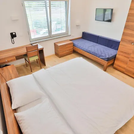 Prenocisca Kogoj Miren