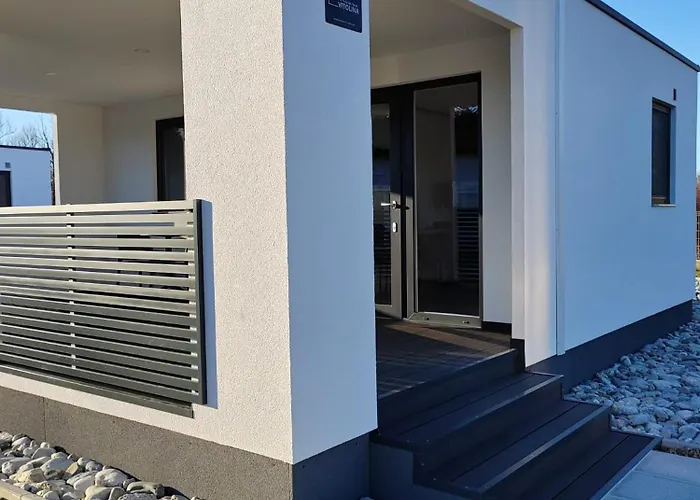 Prenocisca Kogoj 住宿加早餐酒店 Miren